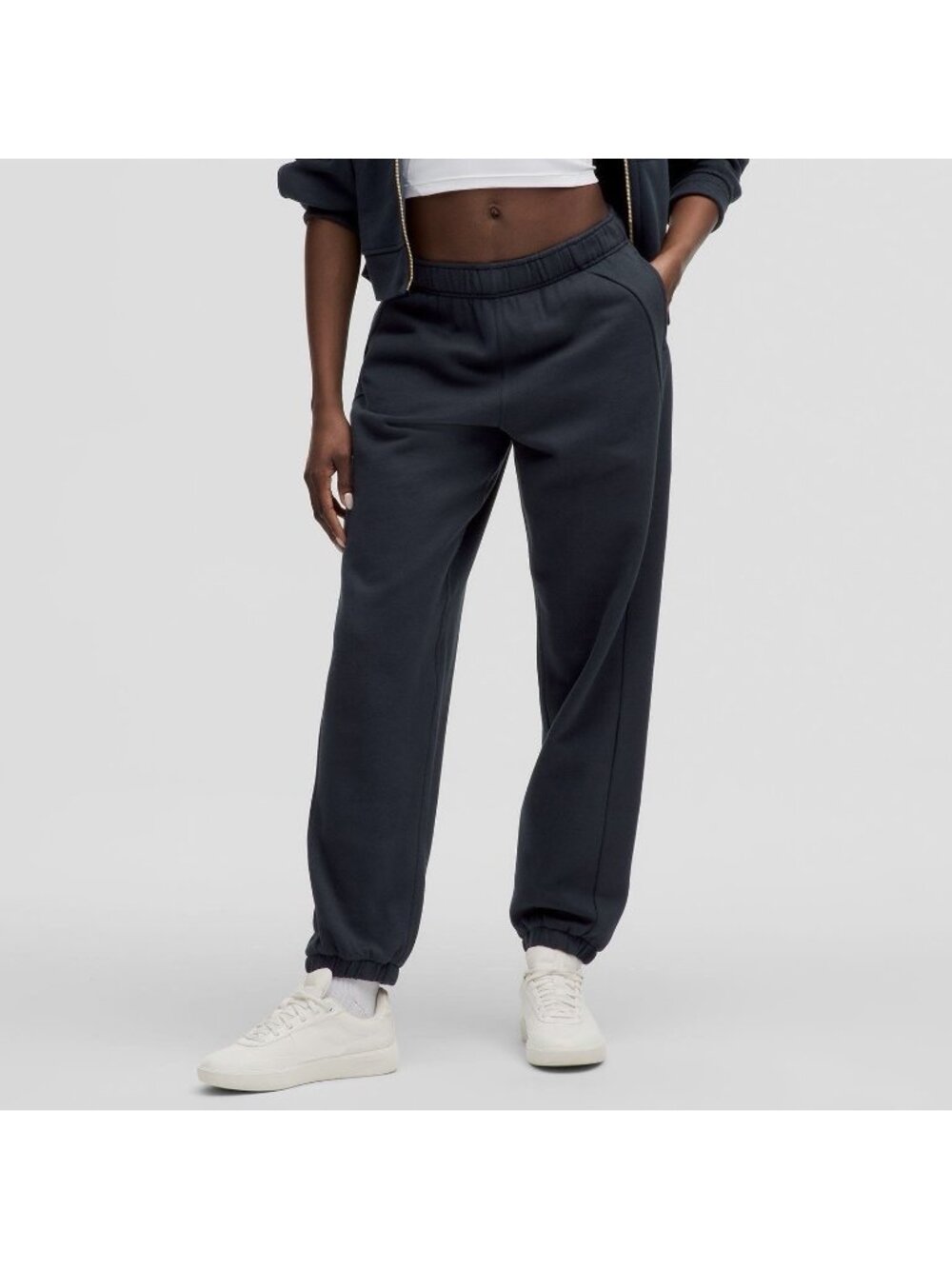 Lululemon Black Scuba Mid-Rise Oversized Jogger Regular Sweatpant Women's Medium